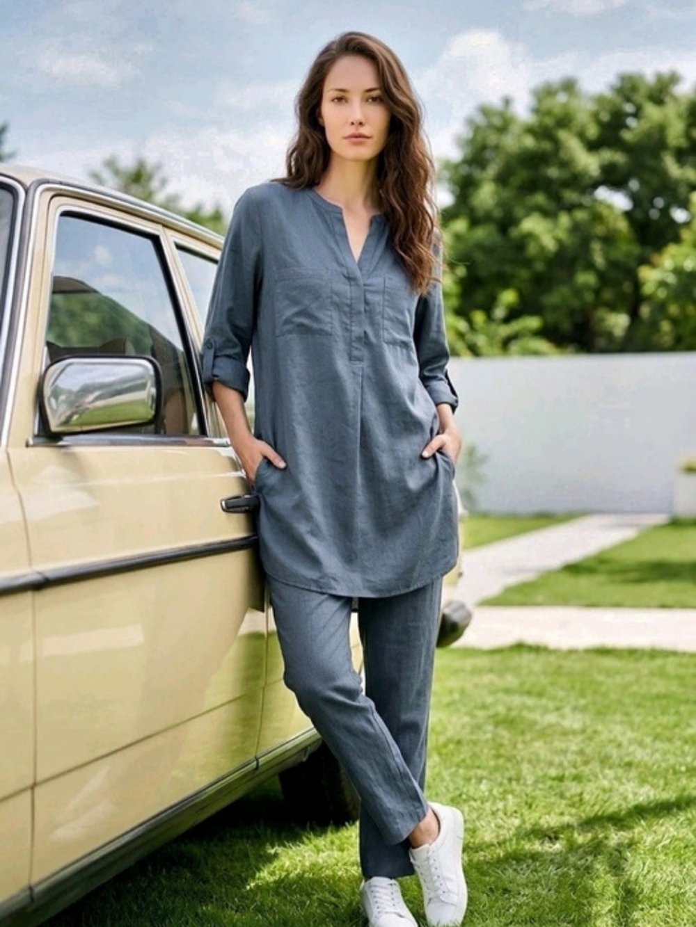 1. State Blue Tunic Top Size Medium Like New